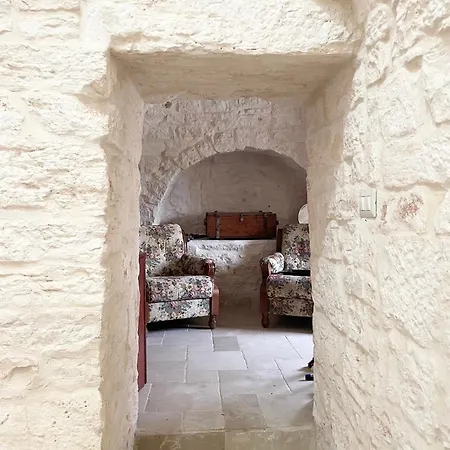 Nidadi Trulli D'itria * מרטינה פרנקה