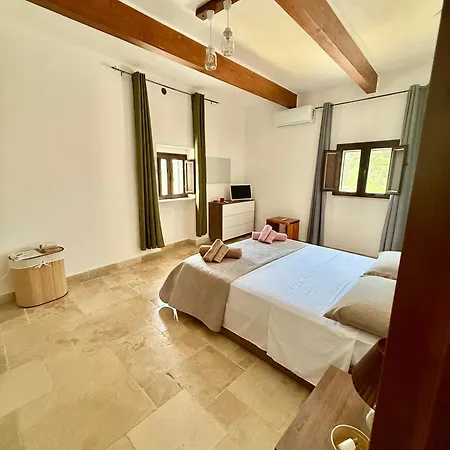 Nidadi Trulli D'itria *