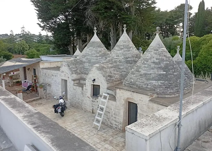 Nidadi Trulli D'itria 度假居 *